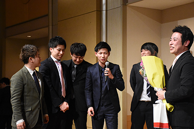 水口から激励の言葉