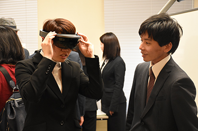 会場にてMR体験の様子