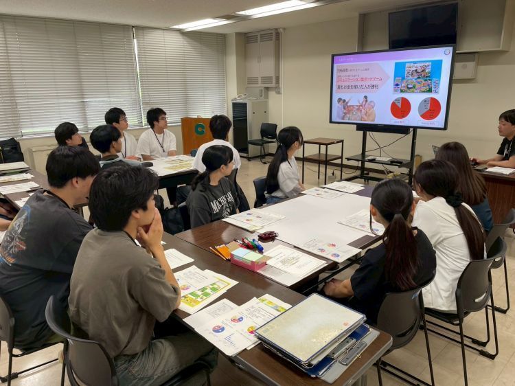 古賀研究室がタカラトミーと熊本市のまちづくりコラボを企画:大学ホームページ掲載画像