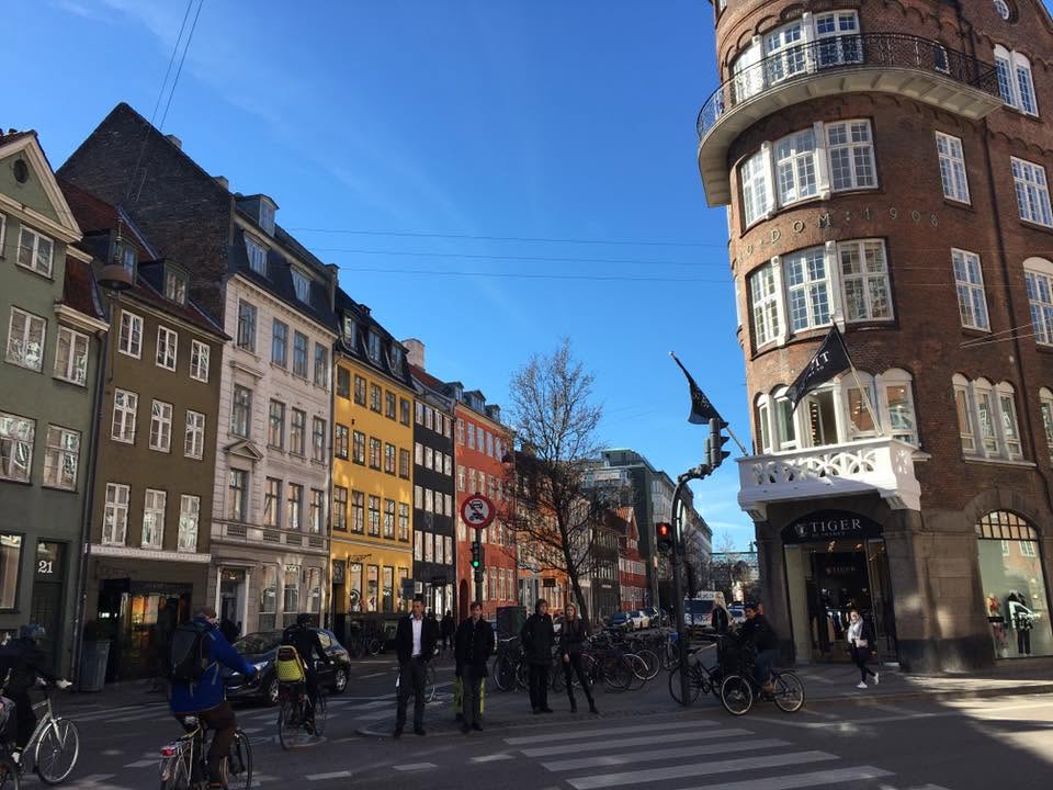 Downtown on a sunny day — photo 4