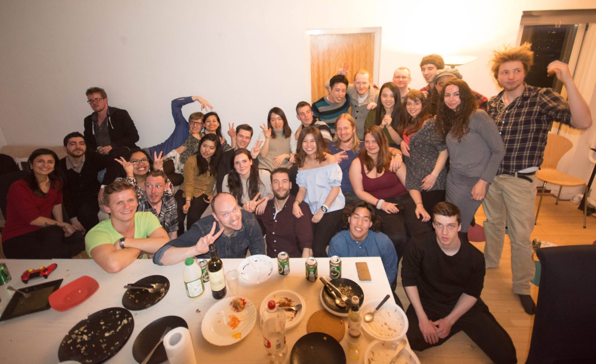 Group photo at the Japanese cooking workshop