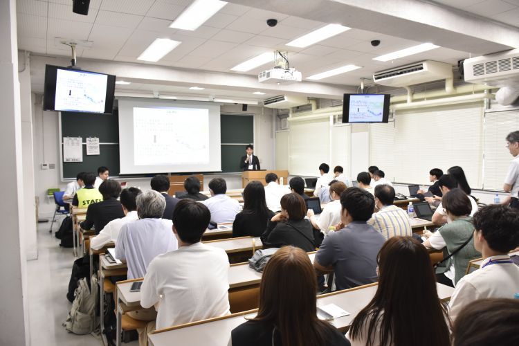 古賀研究室の学生が日本建築学会全国大会で研究発表:大学掲載画像1