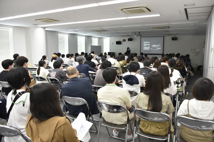 古賀研究室が学会まち歩きイベントを開催:大学掲載画像1