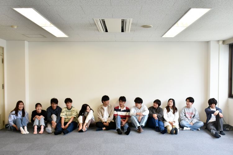 2023年度の古賀研究室メンバーの集合写真